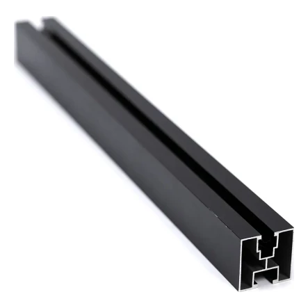 Montážny profil PV hliníkový 40×40 mm eloxovaný čierny – lišta 625 cm na skrutky M10 PV-01-02-AN (1)