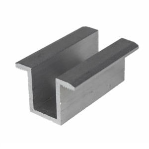 Stredová lisovacia svorka H25 L50 s uzemňovacím kolíkom